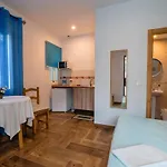 Проживание в семье Casitas Торремолинос