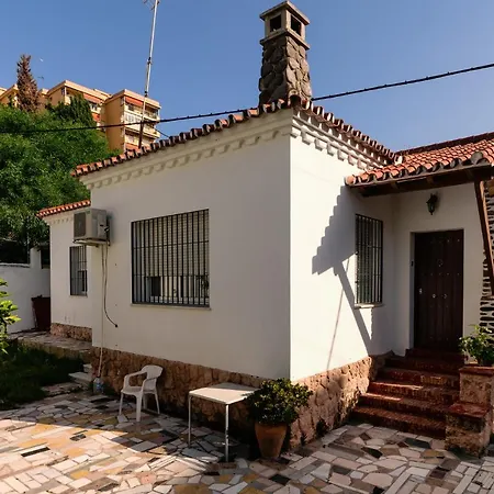 Casitas Проживання в сім'ї Торремолінос