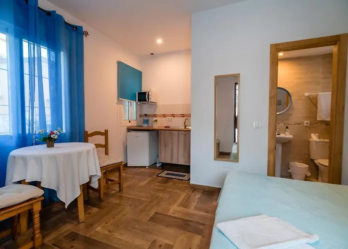 Δωμάτια σε οικογενειακή κατοικία Casitas Τορρεμολίνος