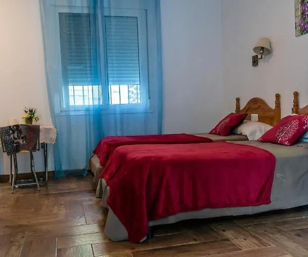 Проживання в сім'ї Casitas